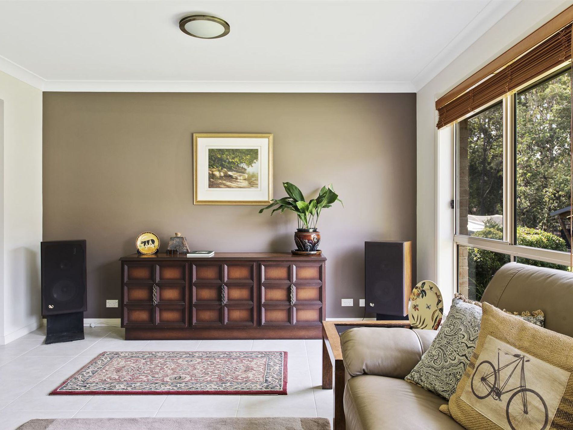 42 Lake Conjola Entrance Road, Lake Conjola