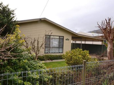 115 Lakeside Avenue , Mount Beauty