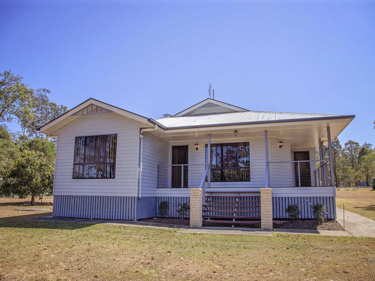 130 GILLILAND CRES, Blackbutt Main Street Realty