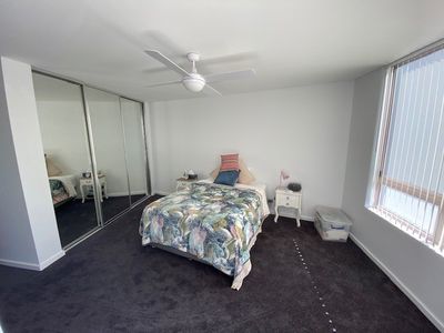 7 / 313 Crown Street, Wollongong