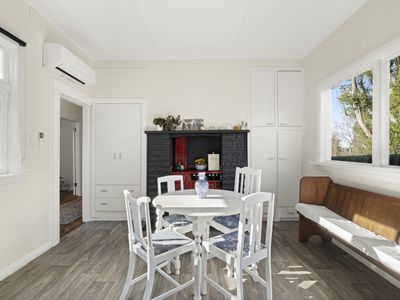 27 Bruce Street, Roslyn