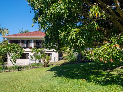 17 Wirree Drive, Ocean Shores