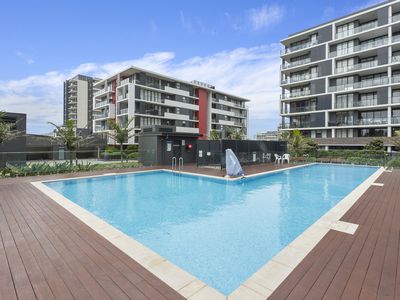 305 / 16 Burelli Street, Wollongong
