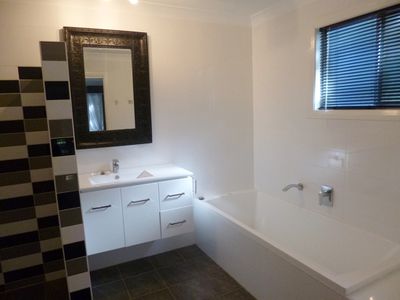 15 Agars Lane, Berry