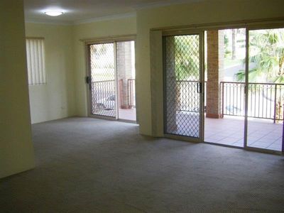 10 / 2 Edward Street, Wollongong
