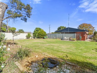 2 Bridget Street, Finley