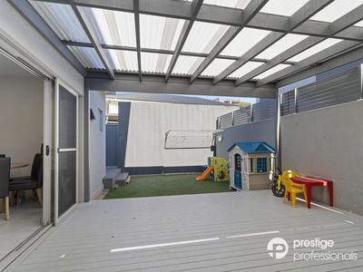 7 / 66-70 Ikara Crescent, Moorebank
