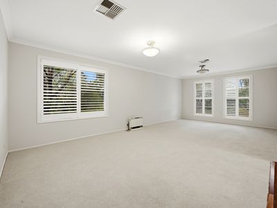 3 Hilltop Avenue, Hazelbrook