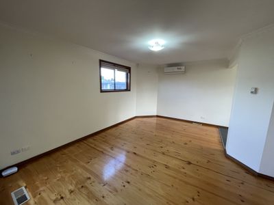 2 / 63 Rhodes Parade, Oak Park