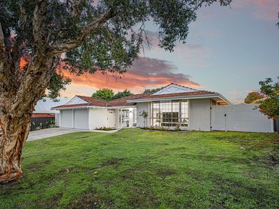 3 Austin Place, Winthrop