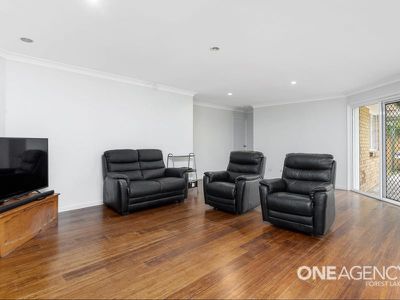 2 Pringle Pl, Forest Lake