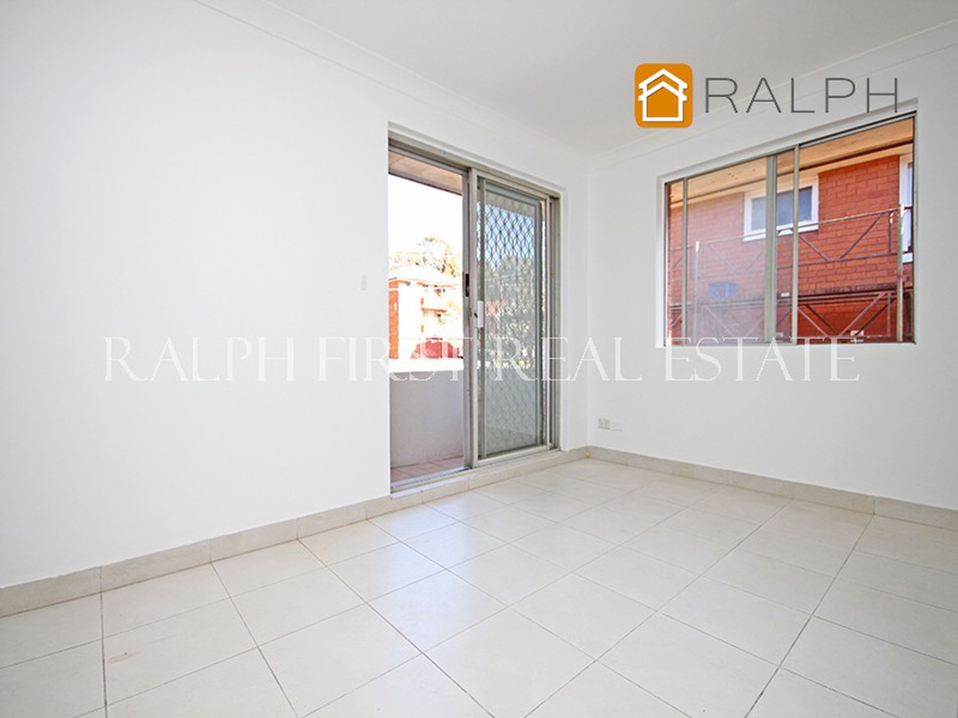 3 / 5 Fairmount Street, Lakemba