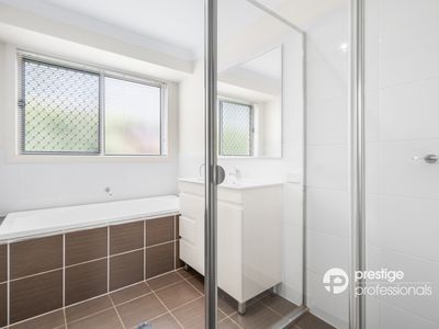 4 Bullrush Crescent, Voyager Point