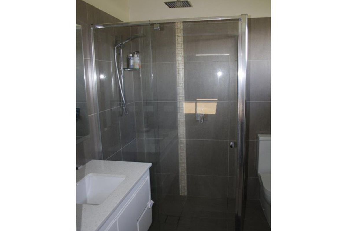 2 Galway Court, Mansfield