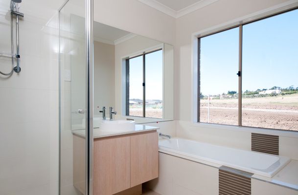 24 Oakgrove Drive, Craigieburn