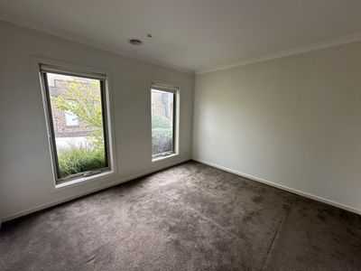 12 / 12 Stanley Street, Wallan