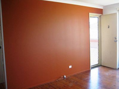 2 / 23 Barton Street, Oak Flats