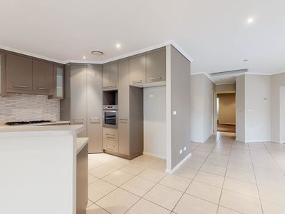 450 WHEELERS LANE, Dubbo