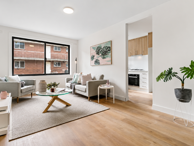 10 / 10 Empire Street, Footscray