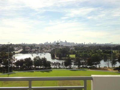 A804 / 23 Gertrude Street, Wolli Creek