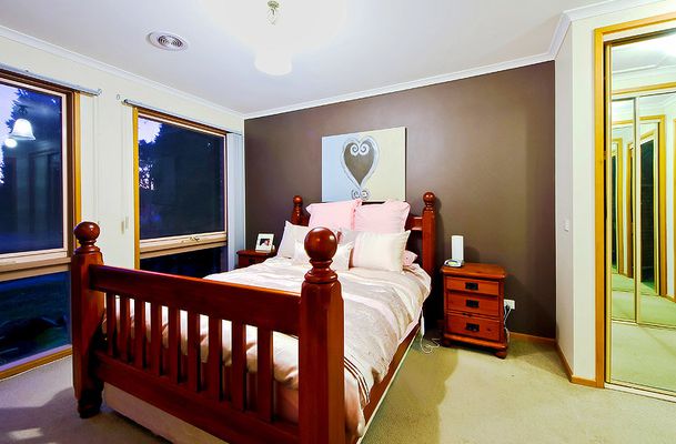 30 Pembroke Crescent, Craigieburn