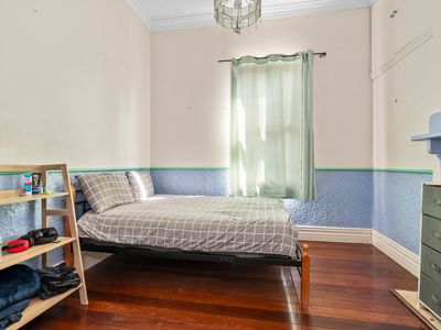 243 Burt Street, Victory Heights