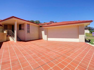 2 / 1 Caryota Place, Forster