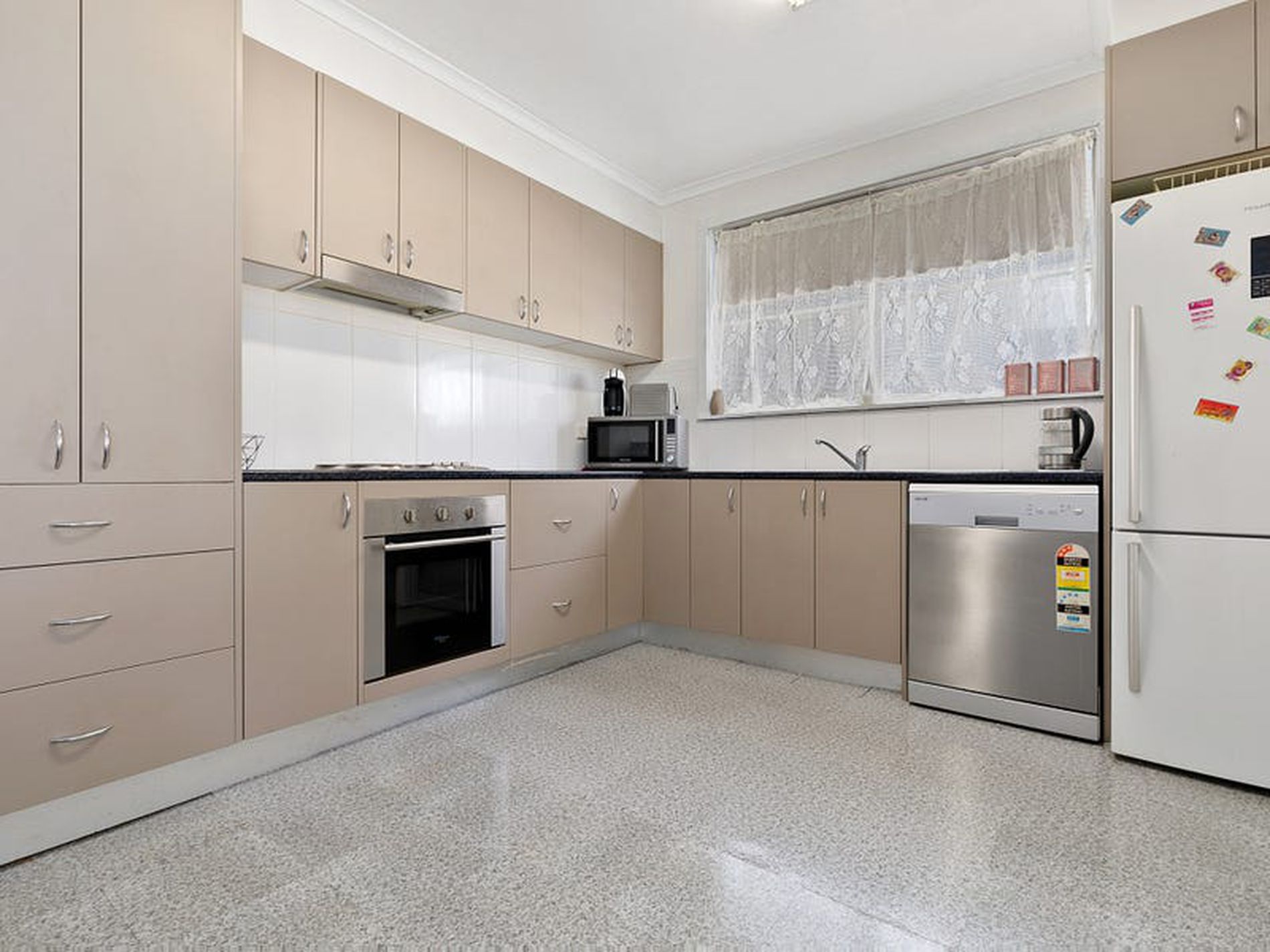 34 Sinclair Cres, Seymour