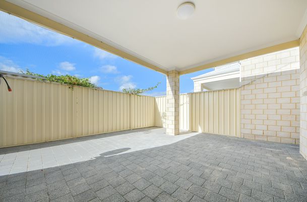 104c Safety Bay Rd, Shoalwater