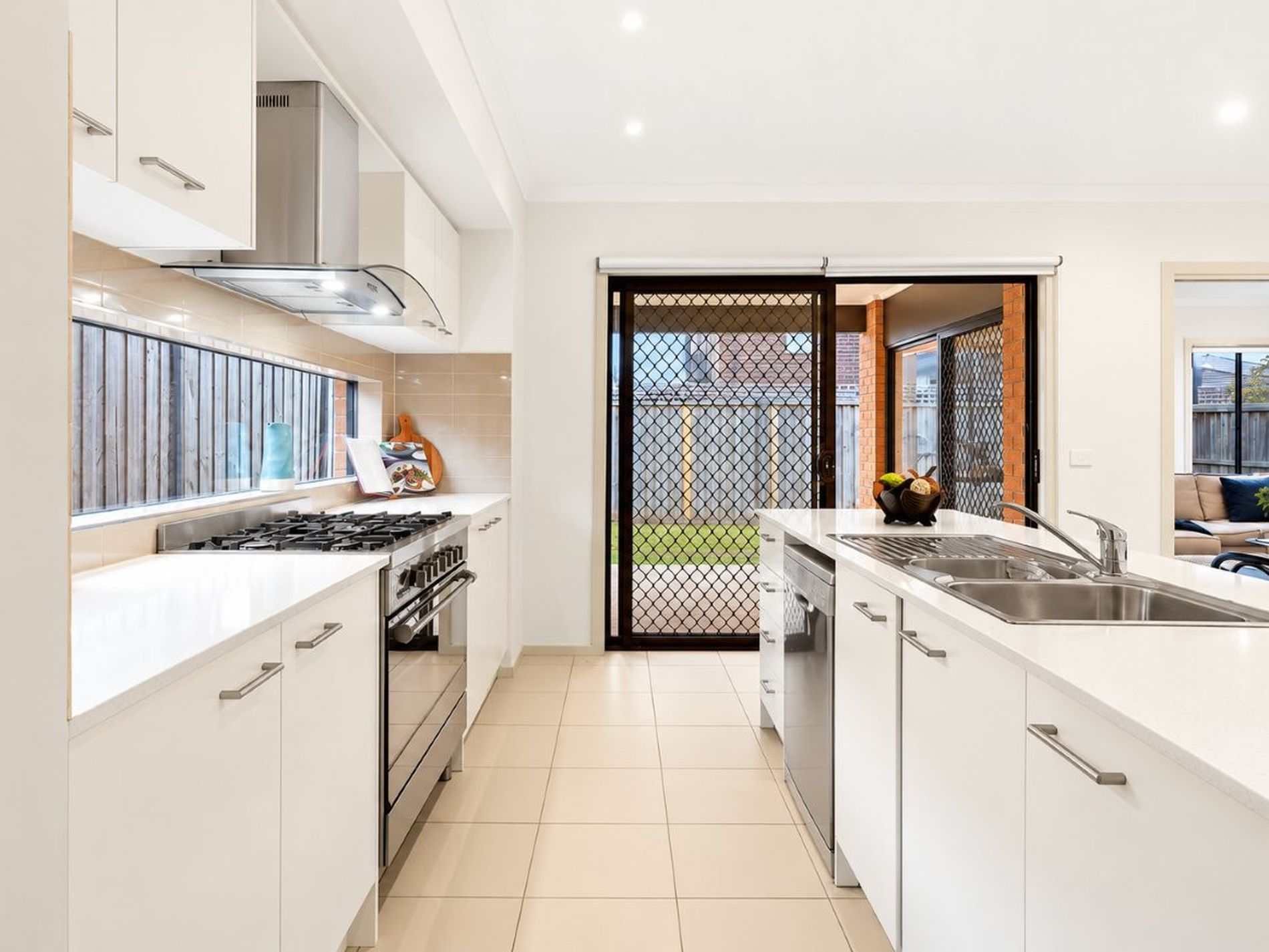 11 Smile Crescent , Wyndham Vale