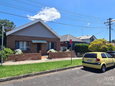 2A Glenmore Street, Naremburn