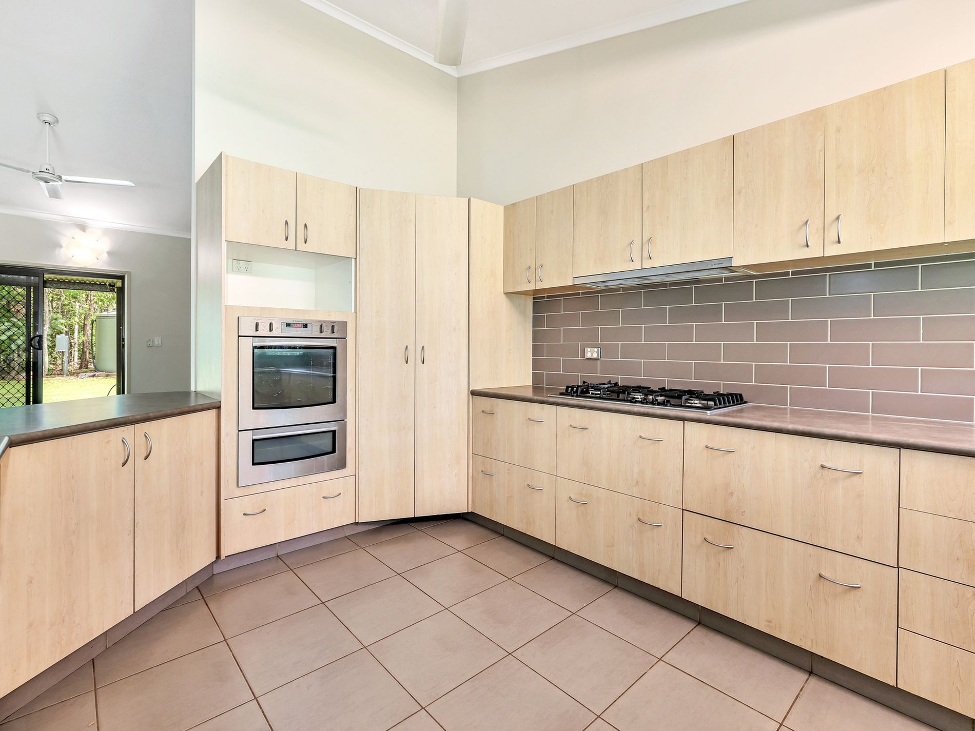 280 Beddington Road, Herbert