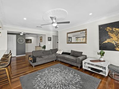113 Trouts Road, Stafford Heights