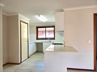 2 Bligh Place, Wyndham Vale