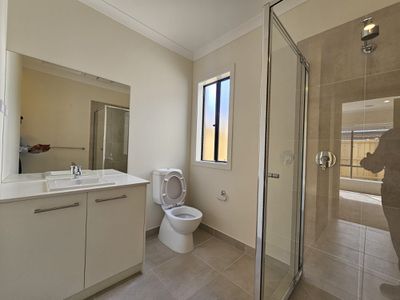 5 Riveting Road, Wyndham Vale