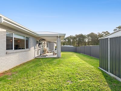 4 MCKENZIES CRESCENT, Malua Bay