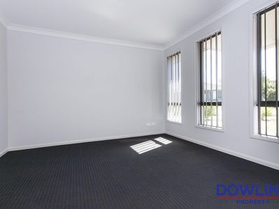 6 Sunningdale Circuit, Medowie