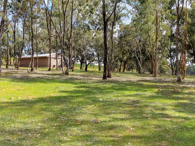 795 Dairy Flat Road, Tooborac