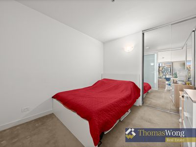 1307 / 200 Spencer Street, Melbourne