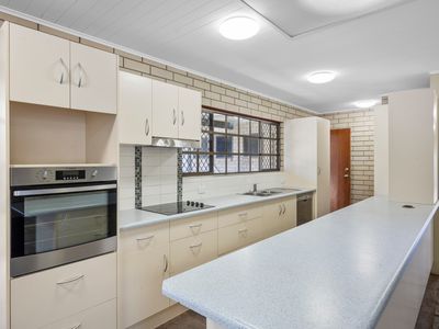 15 Jasmine Court, Annandale