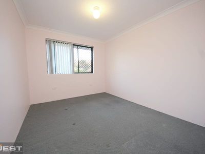 24 / 19-25 Sir Joseph Banks, Bankstown