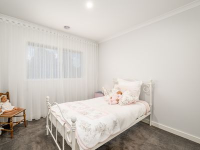 48 Sunningdale Boulevard, Tatura