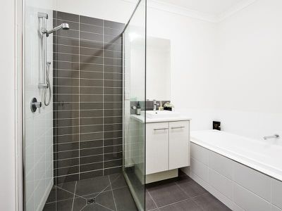 2 Viewrise Walk, Craigieburn