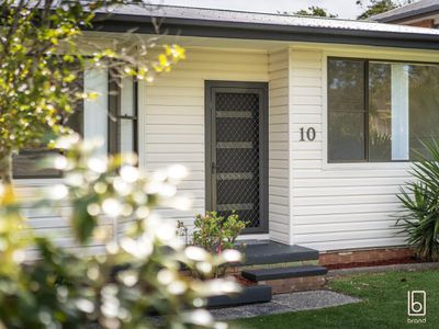 10 Banksia Street, Canton Beach