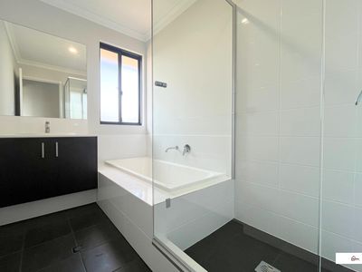 5 Bonsall Way, Ravenswood