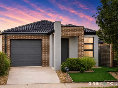 16 Abbott Street, Melton South