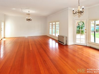 14 Bowden Street, Horsham