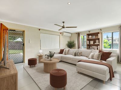 11 Aruma Close, White Rock