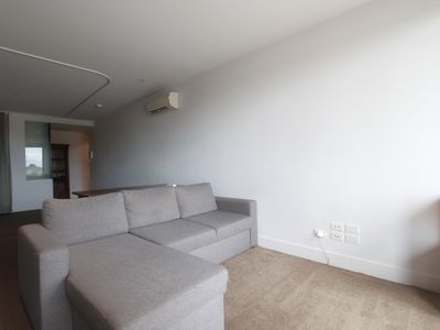 411 / 30-34 Bray Street, South Yarra