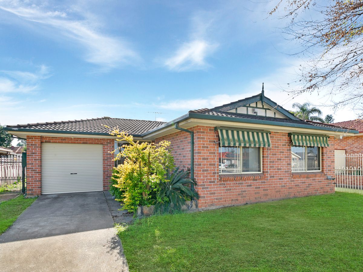 120 Southee Circuit, Oakhurst Legend Real Estate
